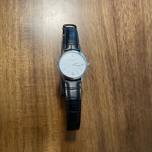 Baume & Mercier Classima 10414 Watch never worn, new in box!